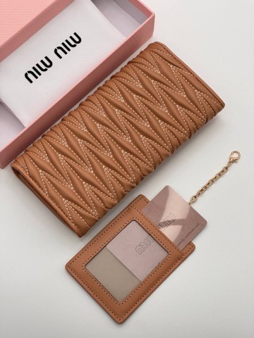 Miu Miu кошелек #100967OL