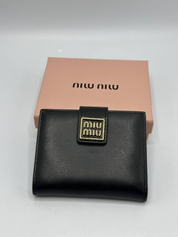 Miu Miu кошелек #196475UG