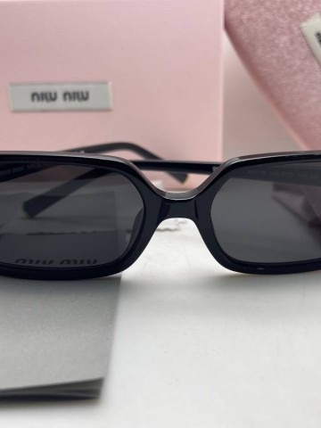 Miu Miu очки #224000AR