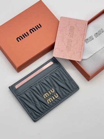 Miu Miu картхолдер #306938AL