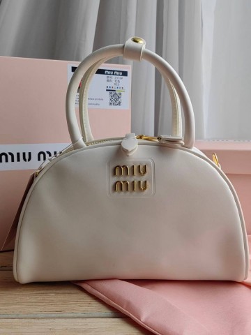 Miu Miu сумка #377904YU