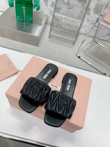 Miu Miu шлепанцы #401007CY