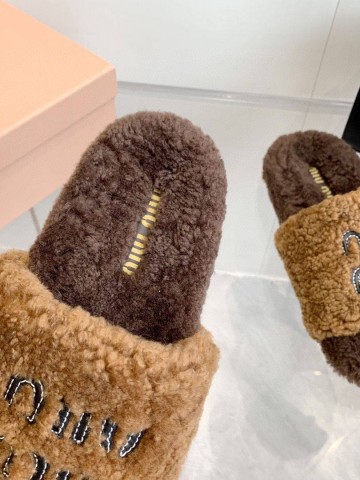 Miu Miu шлепанцы #425383NX