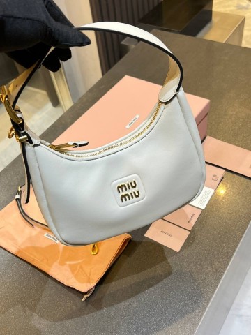 Miu Miu сумка #427207CN