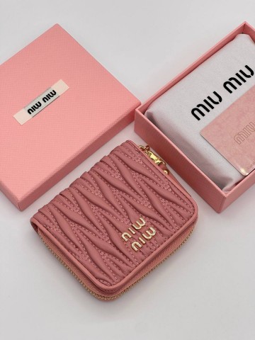 Miu Miu кошелек #452676KN