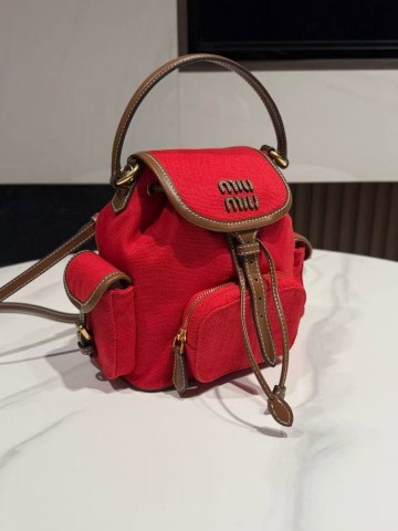 Miu Miu рюкзак #465299HE