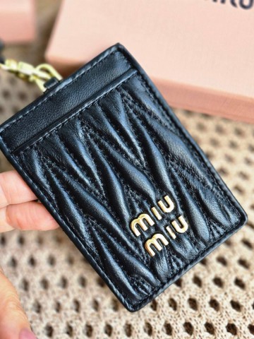 Miu Miu картхолдер #484548DW