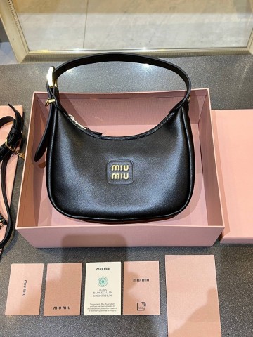 Miu Miu hobo сумка #492821JP
