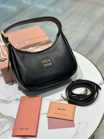 Miu Miu hobo сумка #492821JP