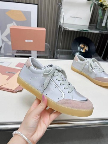 Miu Miu кроссовки #491132VI