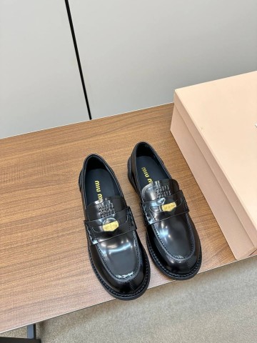 Miu Miu лоферы #148666YO