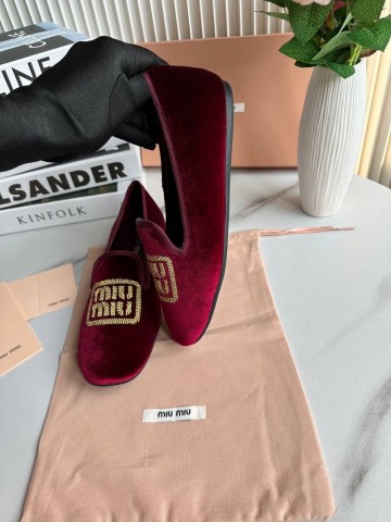 Miu Miu лоферы #563797RQ