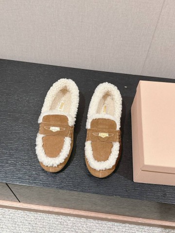 Miu Miu лоферы #571738SU