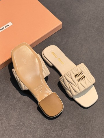 Miu Miu шлепанцы #832826NT
