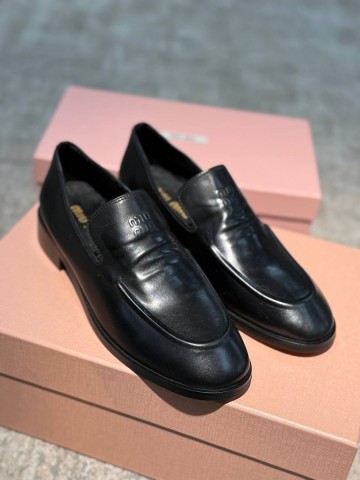 Miu Miu лоферы #332175SQ