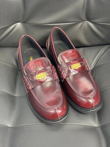 Miu Miu лоферы #924572HV
