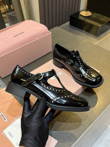 Miu Miu лоферы #454935NX