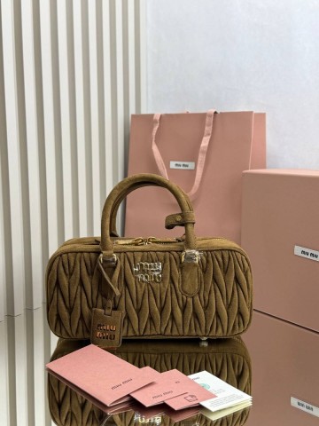 Miu Miu сумка #650023KI