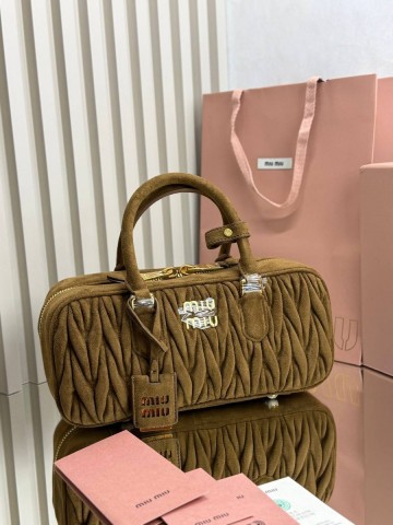 Miu Miu сумка #650023KI