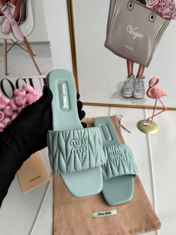 Miu Miu шлепанцы #684067FG