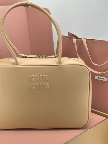 Miu Miu сумка #692883LV