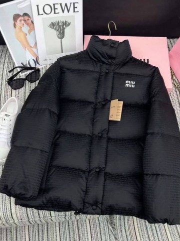 Miu Miu пуховик #725184LH