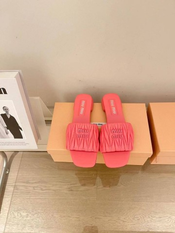 Miu Miu Matelassé nappa шлепанцы #733153XL