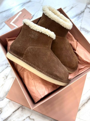 Miu Miu угги #556389RN