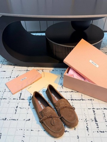 Miu Miu лоферы #337975CN