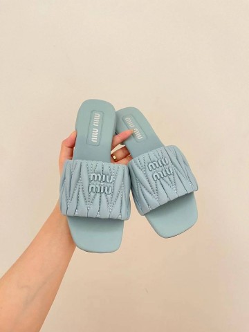 Miu Miu Matelassé nappa шлепанцы #855315DA