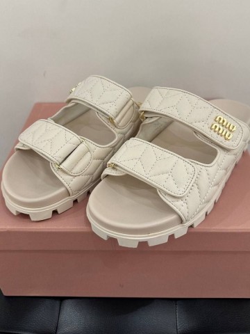 Miu Miu шлепанцы #752104AV
