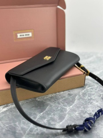 Miu Miu клатч #941976NT
