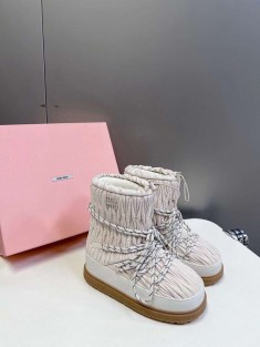 Miu Miu луноходы