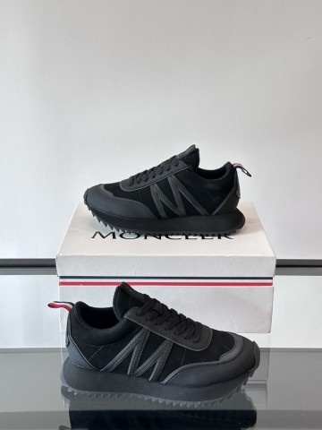 Moncler кроссовки #602453AV