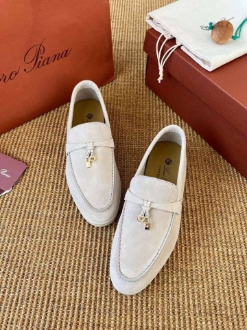 Loro Piana Summer Charms Walk лоферы #104939BK