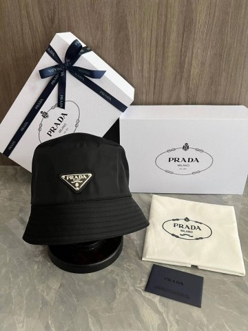 Prada Re-Nylon панама #116896NW