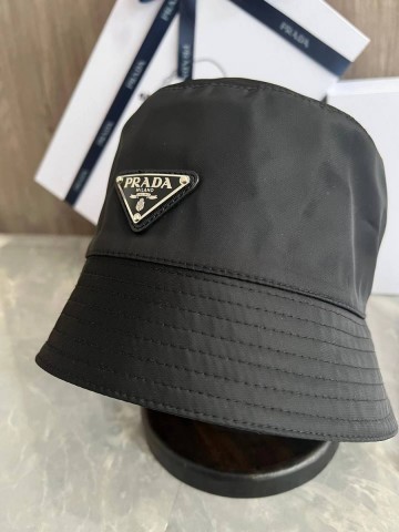 Prada Re-Nylon панама #116896NW