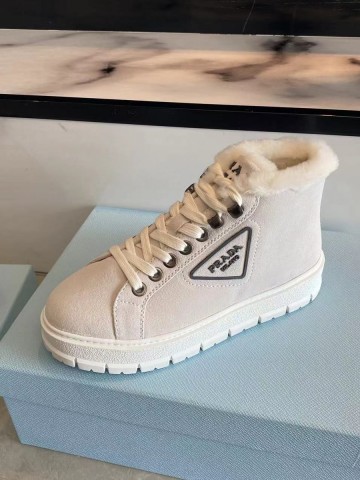 Prada кроссовки #126194DC