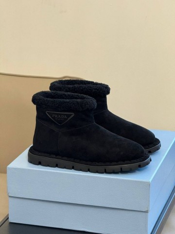 Prada угги #432607UY