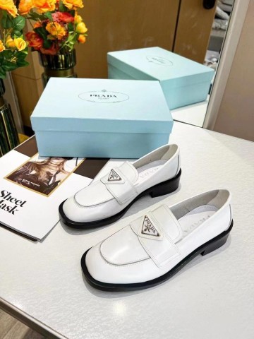 Prada лоферы #170064IZ