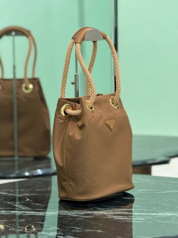 Prada Mariner Re-Nylon small bucket bag сумка #196047VA