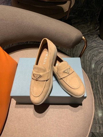 Prada лоферы #298170LP
