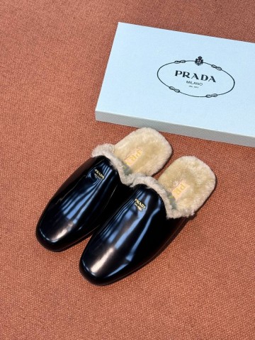 Prada мюли #203619GO