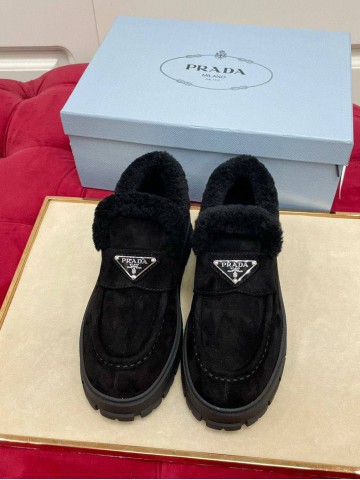 Prada лоферы #309978WM