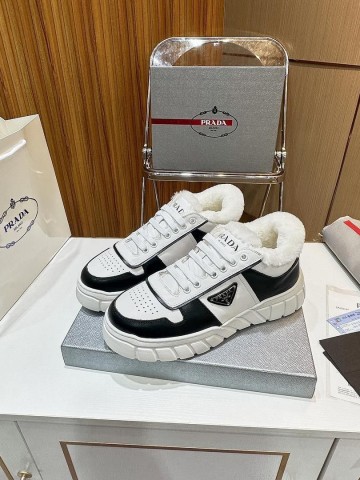 Prada кроссовки #379139OG