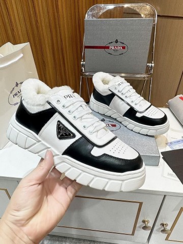 Prada кроссовки #379139OG