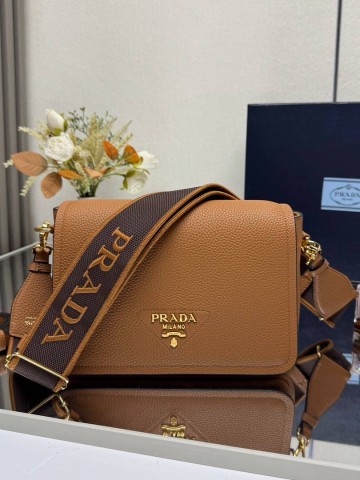Prada сумка #379903DC