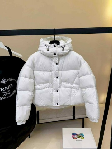 Prada пуховик #424327KU
