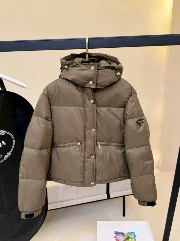 Prada пуховик #432075ZZ