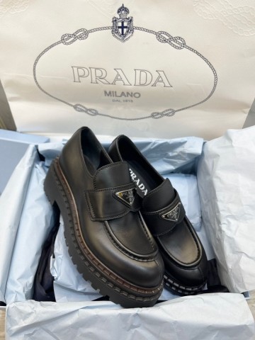 Prada лоферы #435087DU